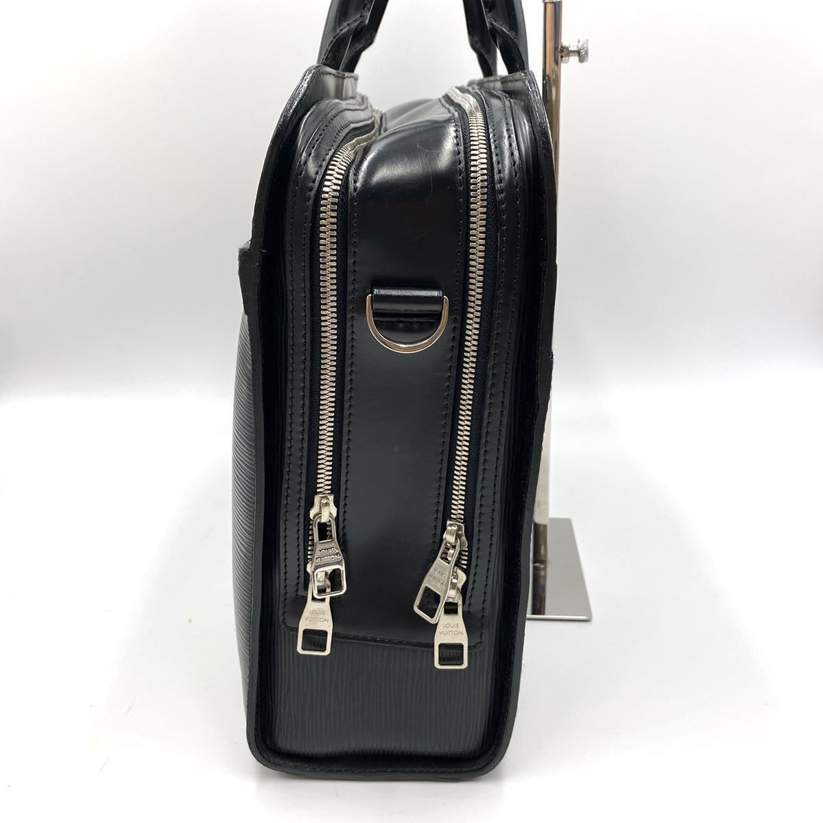 ルイヴィトン Louis Vuitton エピ バサーノGM ビジネスバッグ