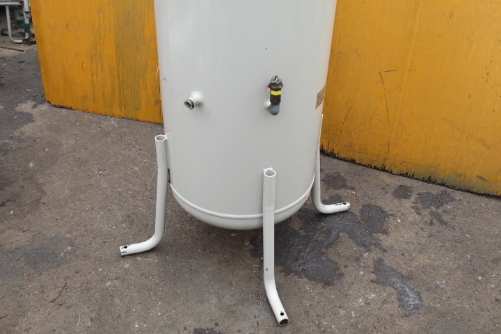 空気タンク レシーバタンク ST-260L 即決価格 | bergosafety.com.br