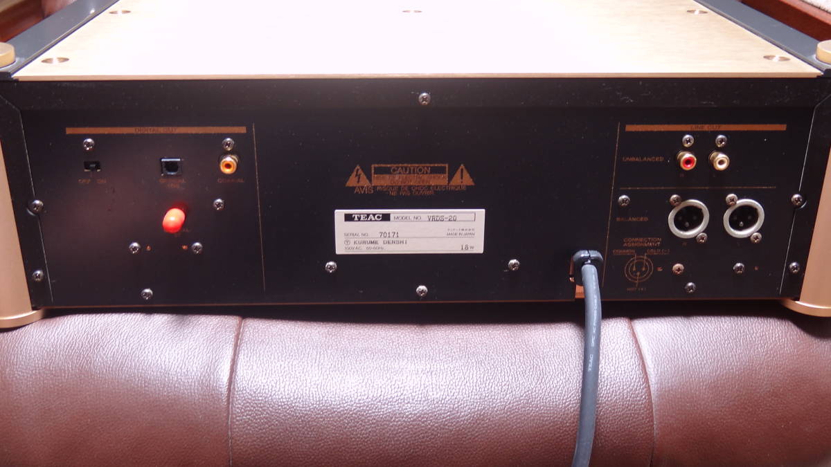 TEAC VRDS-20 リファレンスCDプレーヤー (動作品) | frequency.sa