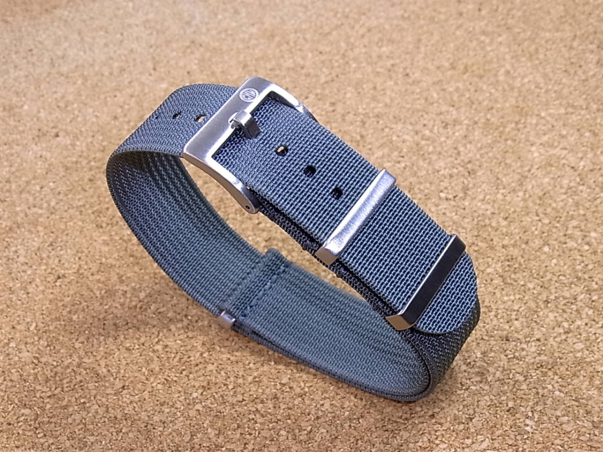 @NEW TOUGH RIBBED FABRIC STRAP 22MM|GERMAN-GRAY NATO-TYPE STRAP * cat pohs shipping . all country anywhere free shipping!