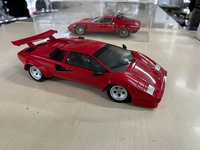 18 カウンタック イオタ 2台セット アクリルケース付き 京商/KYOSHO 1