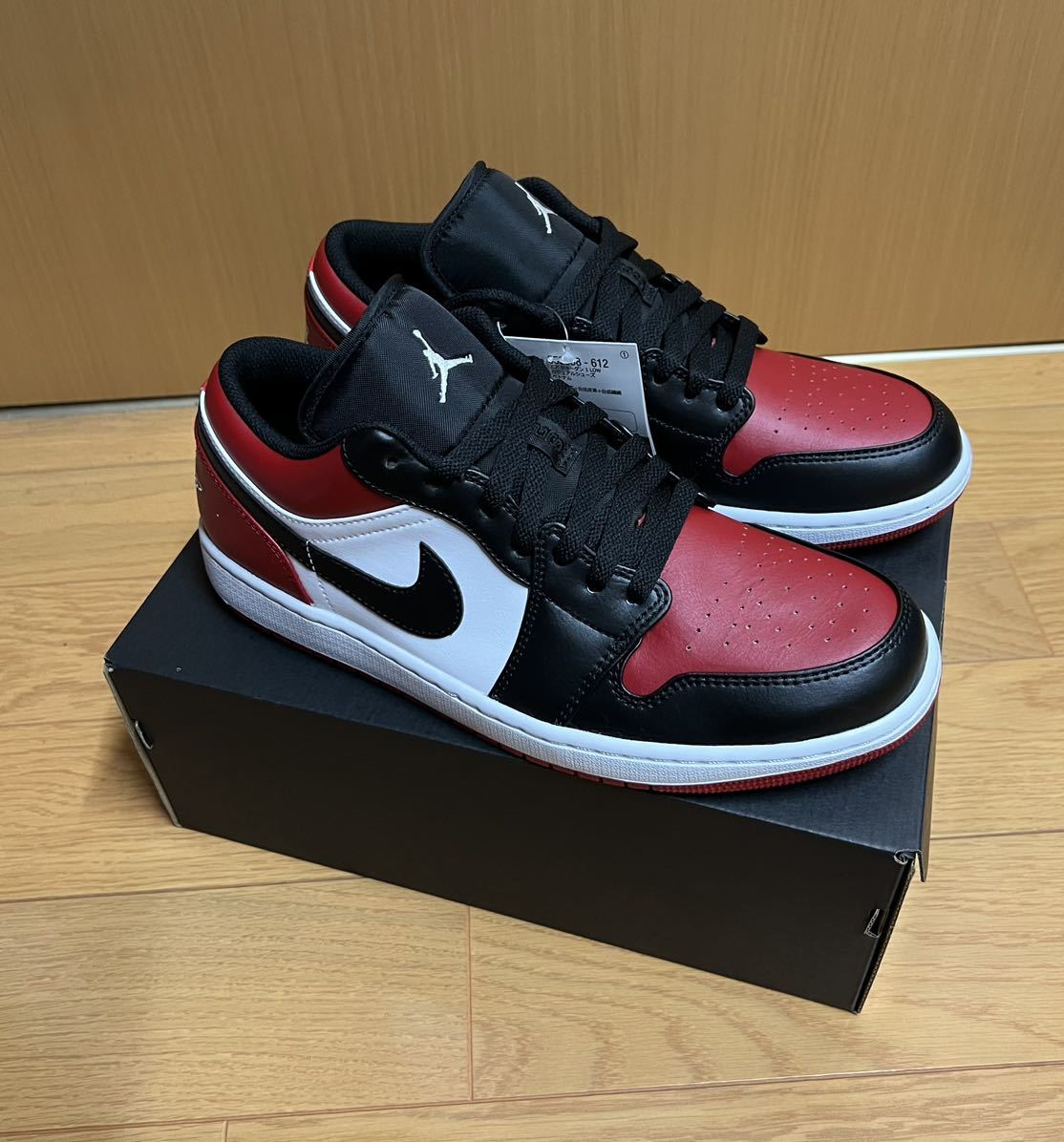 28.0cm 国内正規品Nike Air Jordan 1 Low Bred Toe ナイキ エア ジョーダン 1 ロー ブレッドトゥ つまクロBRED_画像3