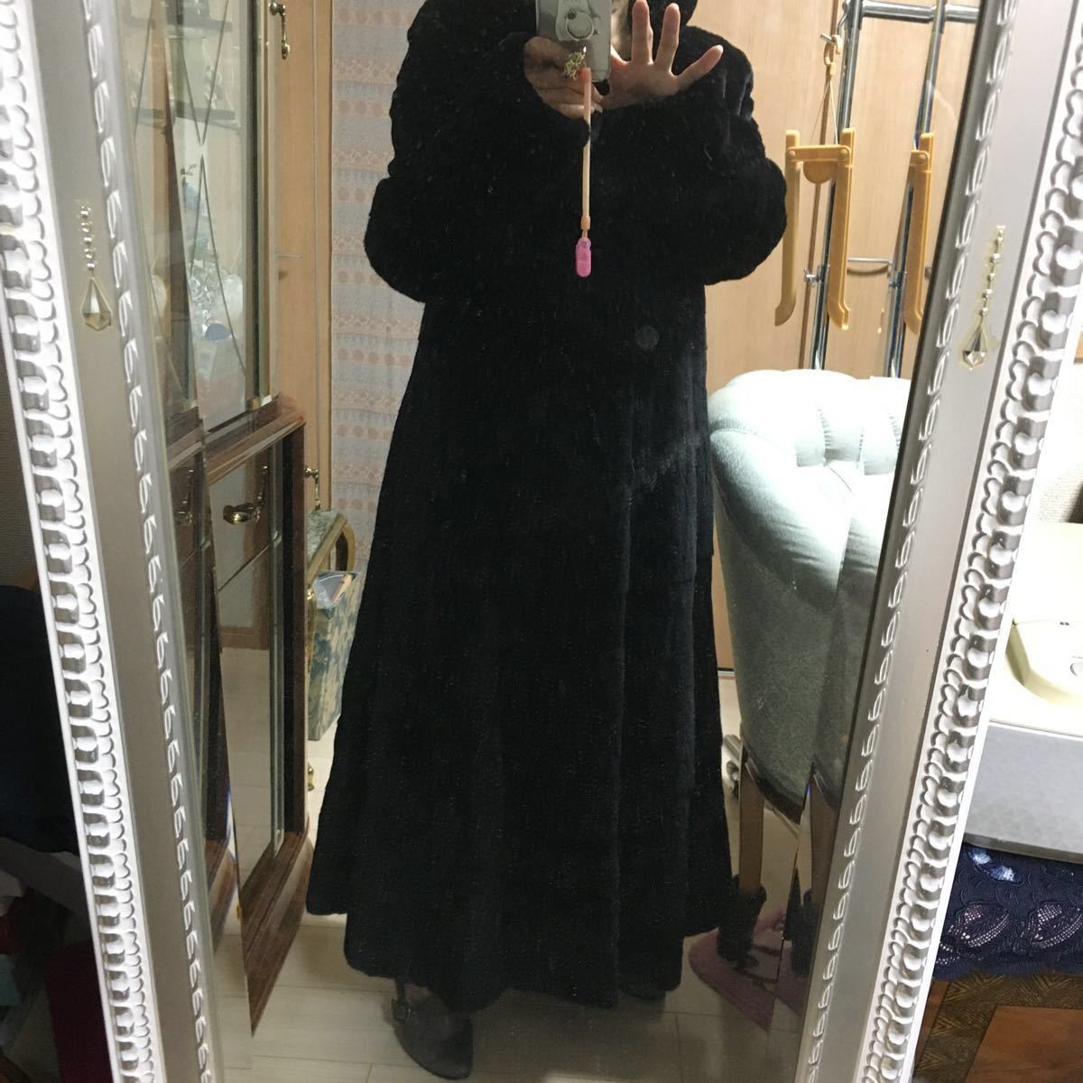 豪華な毛皮!ロイヤルチエ〜ミンクリバーシブルロングコート