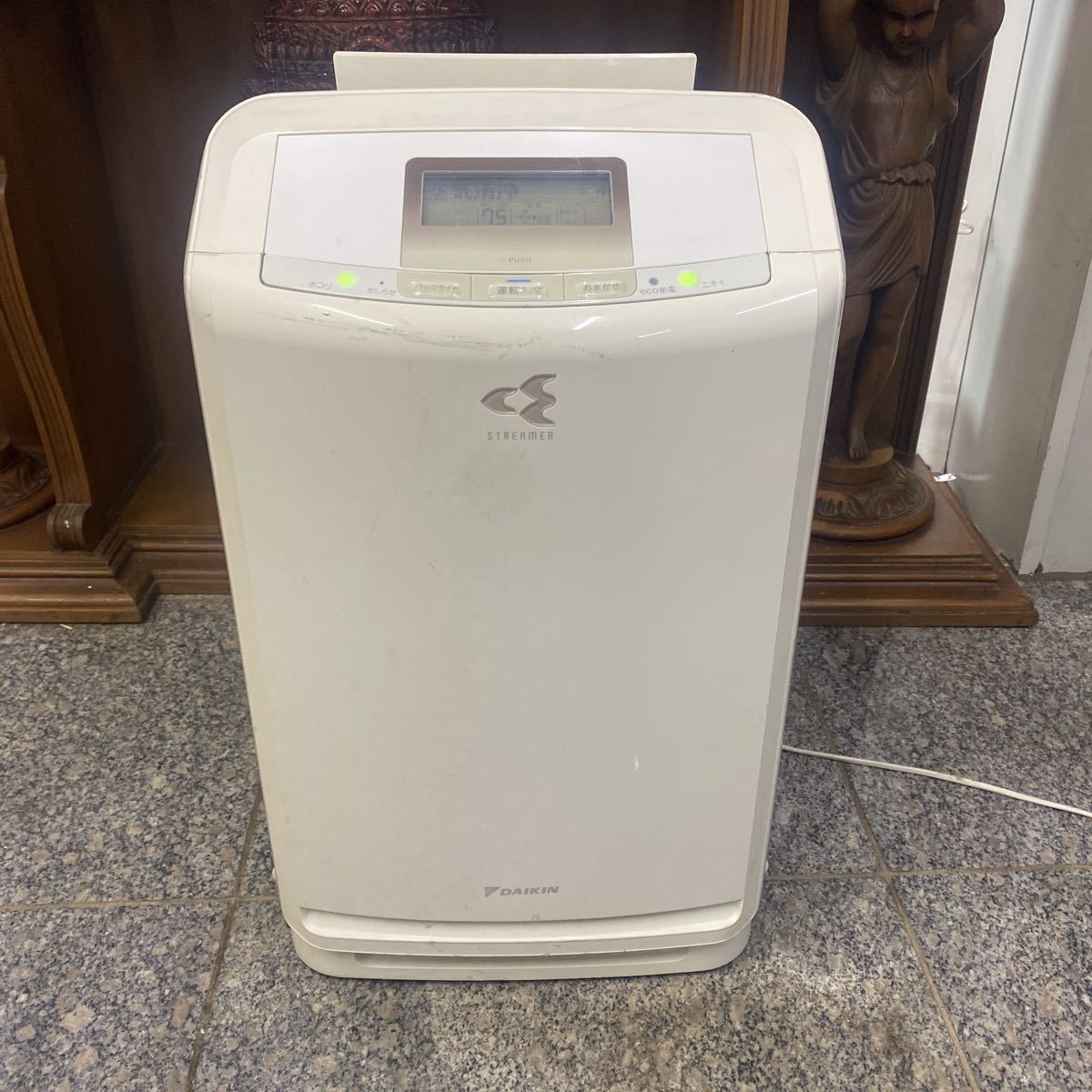 極美品 ダイキン DAIKIN 空気清浄機 | 32.clinic