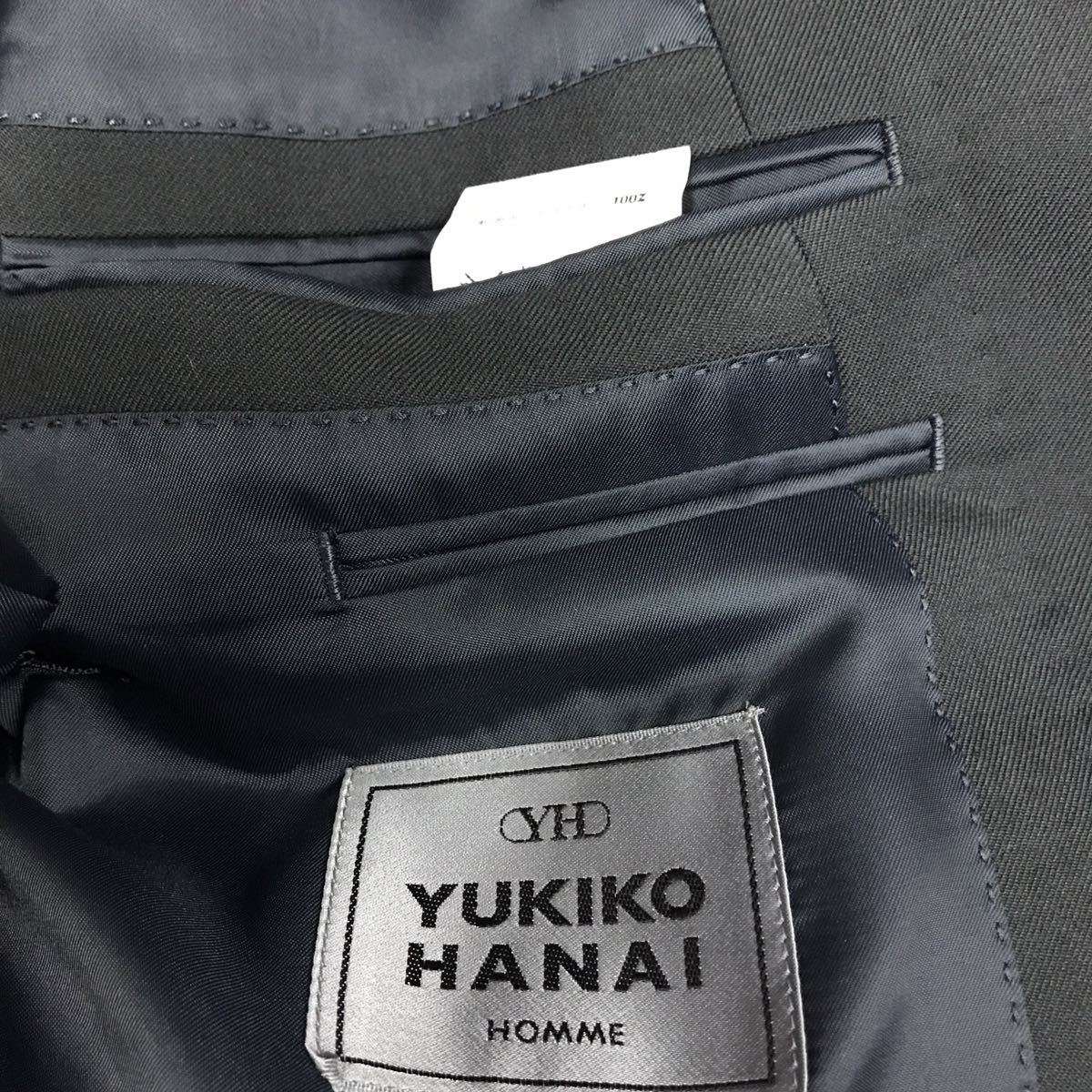 新品タグ付き訳あり高級YUKIKO HANAI HOMME ダブルテーラードジャケット　サイズA7 スレートグリーン系　フランネル生地　ウール100% AMF_画像4