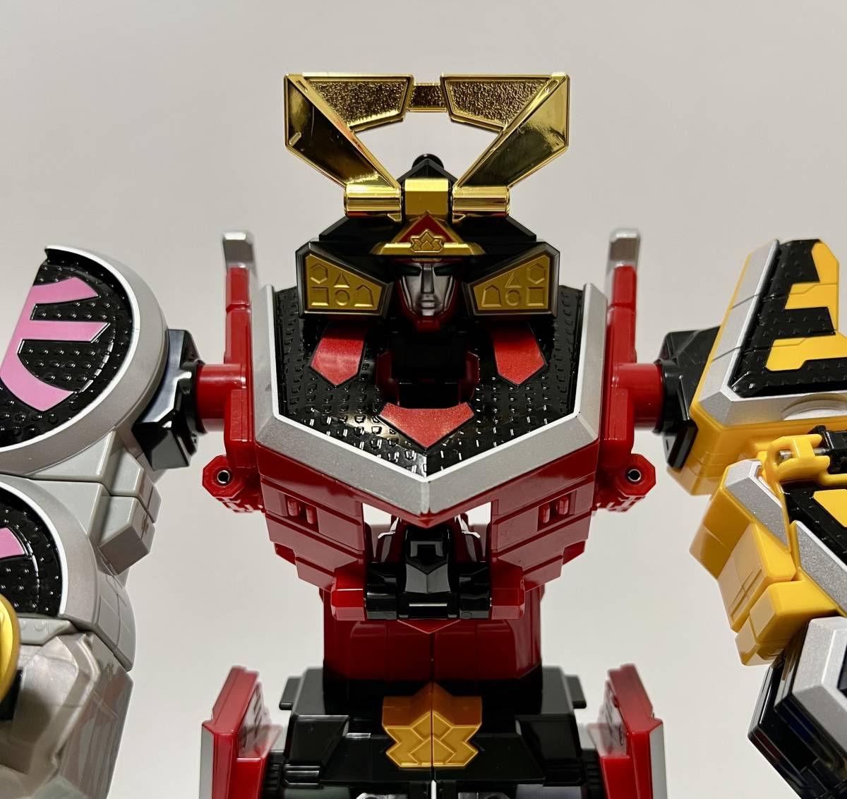 新品同様 バンダイ 侍戦隊シンケンジャー 侍合体 DX シンケンオー