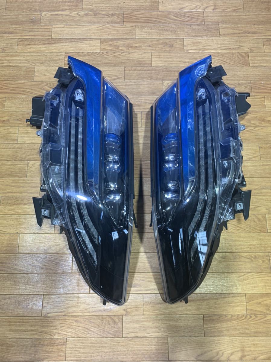 アルファード 30系 後期3眼 LED ヘッドライト 【ハ】シーケンシャル