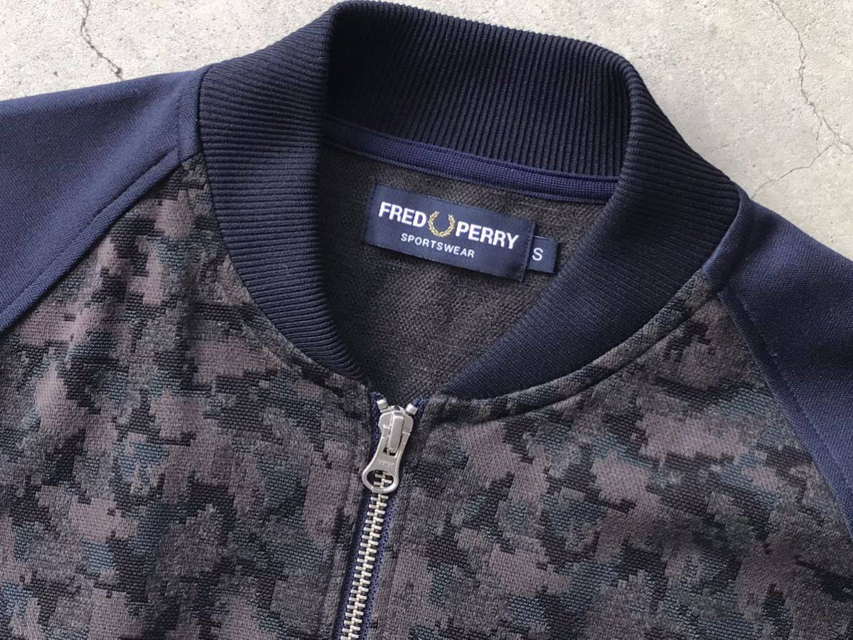 美品 FRED PERRY トラックジャケット S フレッドペリー メンズ