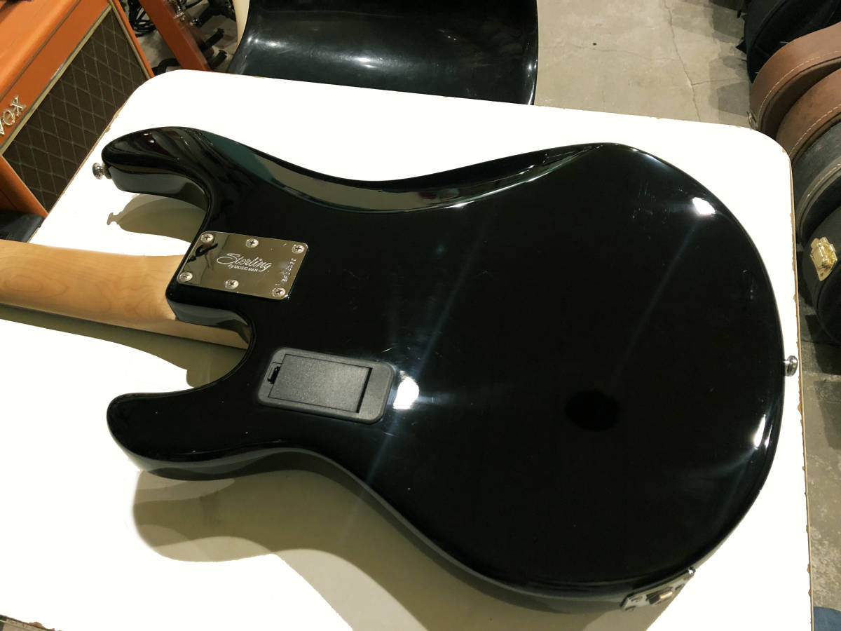 Sterling by MUSICMAN Ray35 Black 5弦アクティヴベース 良好 StingRay