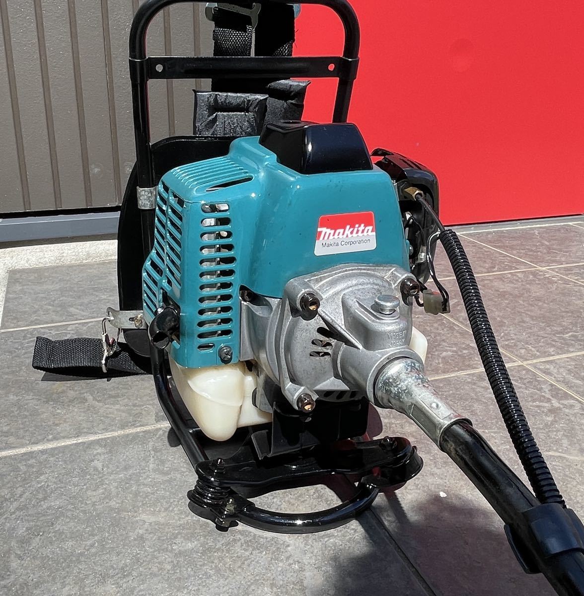 マキタ makita MEM302RT 背負い式草刈機 刈払機 | geantmotors241.com