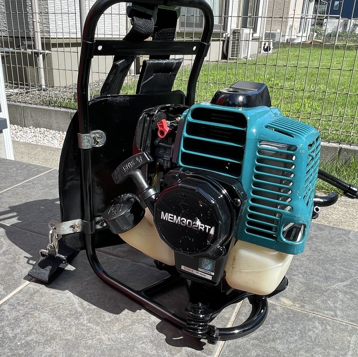 マキタ makita MEM302RT 背負い式草刈機 刈払機 | geantmotors241.com