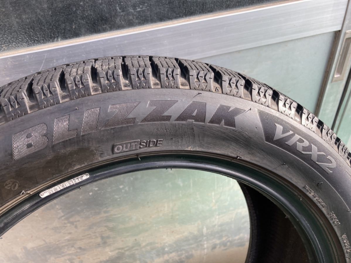 2018年 BRIDGESTONE 225/50R17 BLIZZAK VRX2 バリ山スタッドレス1本、8.32mm_画像7