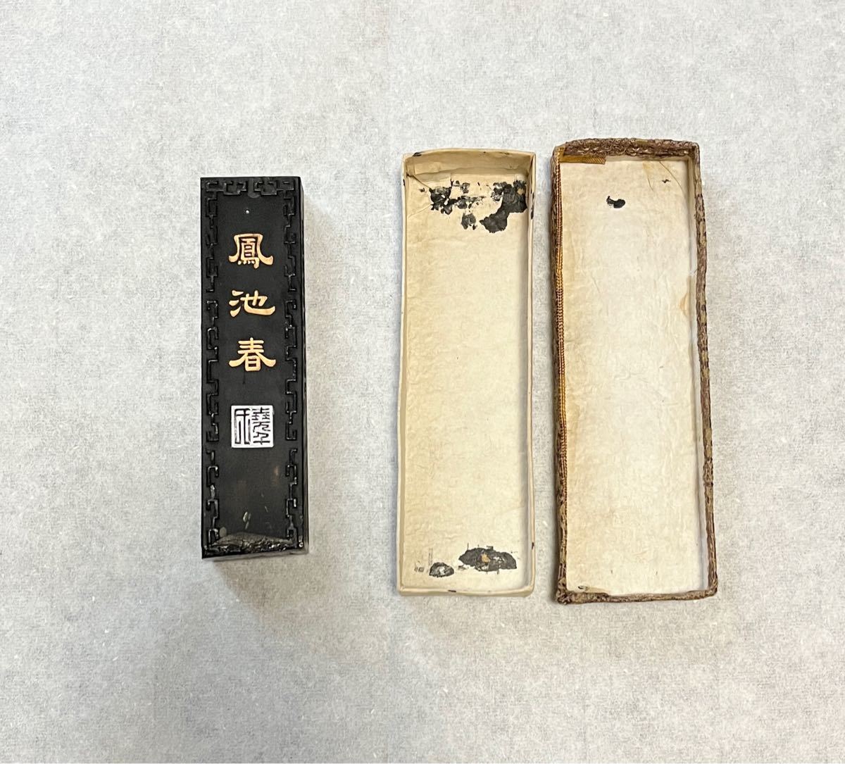 鳳池春 中国書画墨 上海墨廠出品 中国 書道古墨 唐 文房四宝 畫 鳳池春 中国書画墨 上海墨廠出品 中国 書道古墨 唐 文房四宝 畫