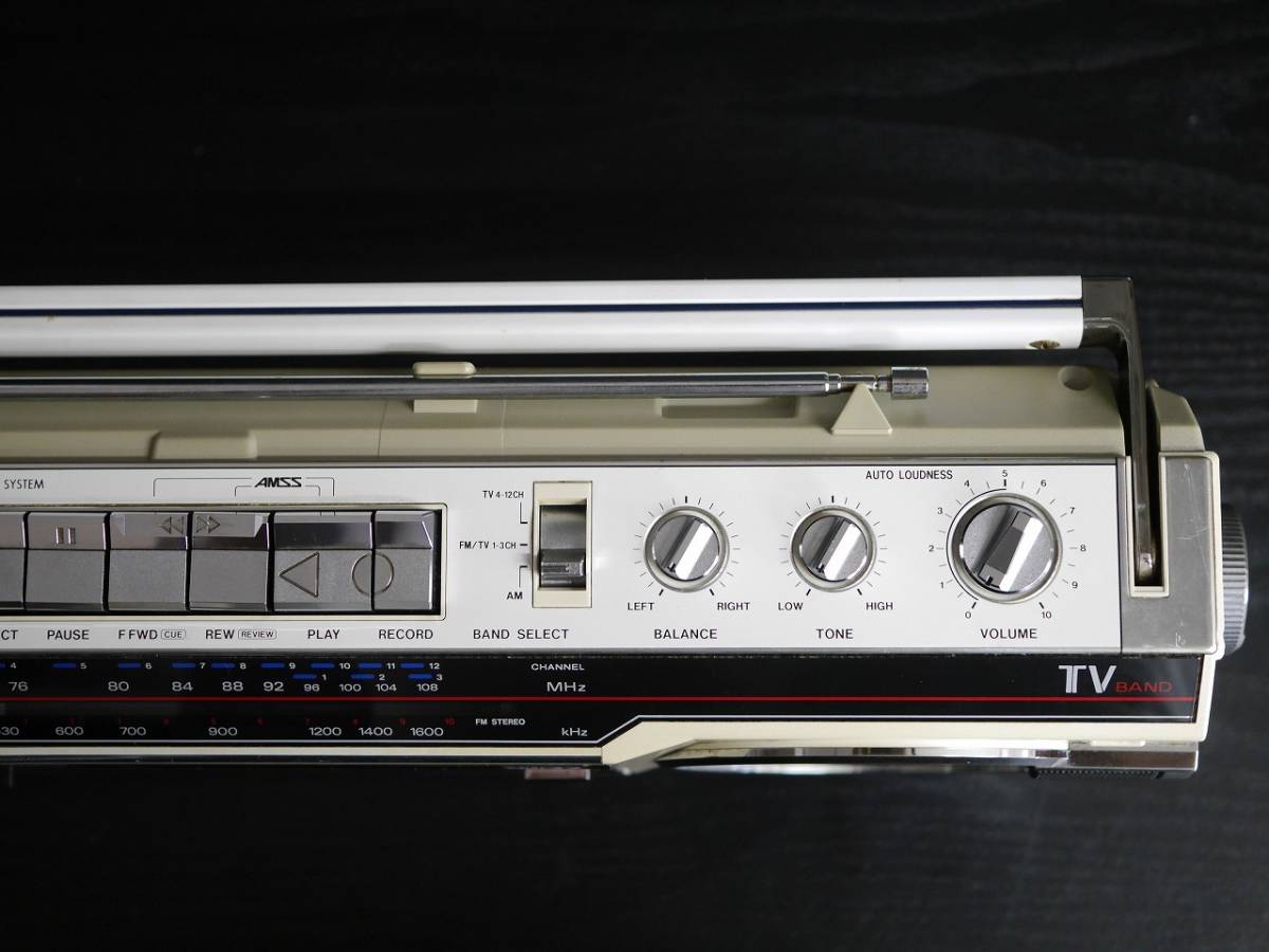 昭和レトロ SANYO MR-U4SS (S)シルバー 白 おしゃれなテレコ TV 昭和レトロ SANYO MR-U4SS (S)シルバー 白 おしゃれなテレコ TV