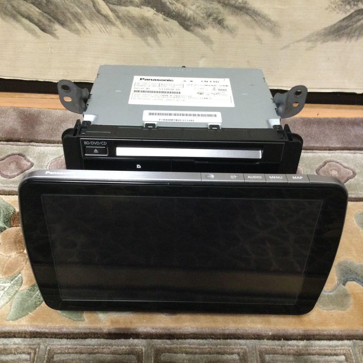パナソニック SDカーナビゲーション CN-F1D 9インチワイド