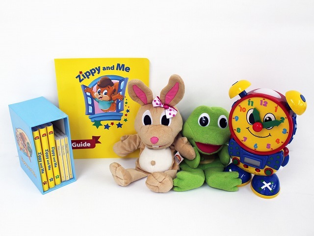 【使い勝手の良い】  ME】CD&DVD and ディズニー英語システム　【ZIPPY 知育玩具