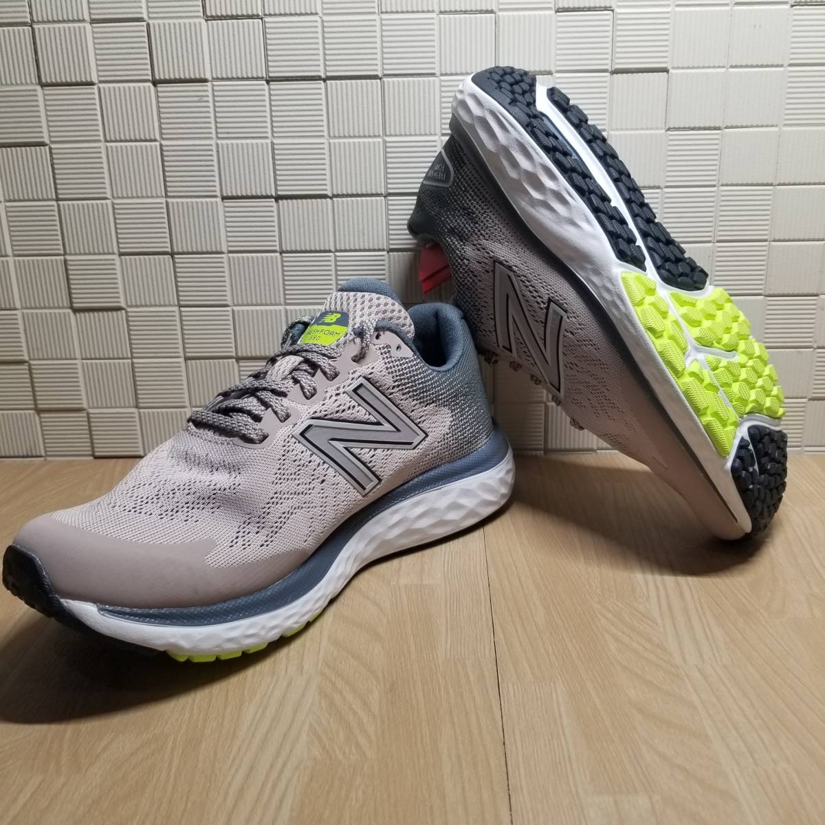 送料無料・新品未使用！！ニューバランス new balance ランニングシューズ スニーカー / W680LR7.D / ピンク 定価9790円 23.5ｃｍ_画像5