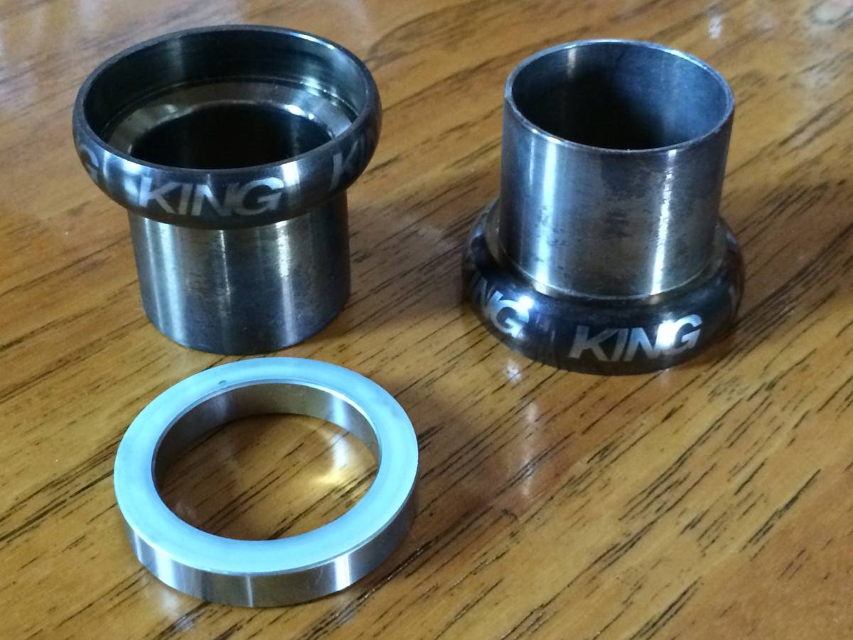 Chris King NoThreadSet SteelSet 1-1/8 | monsterdog.com.br