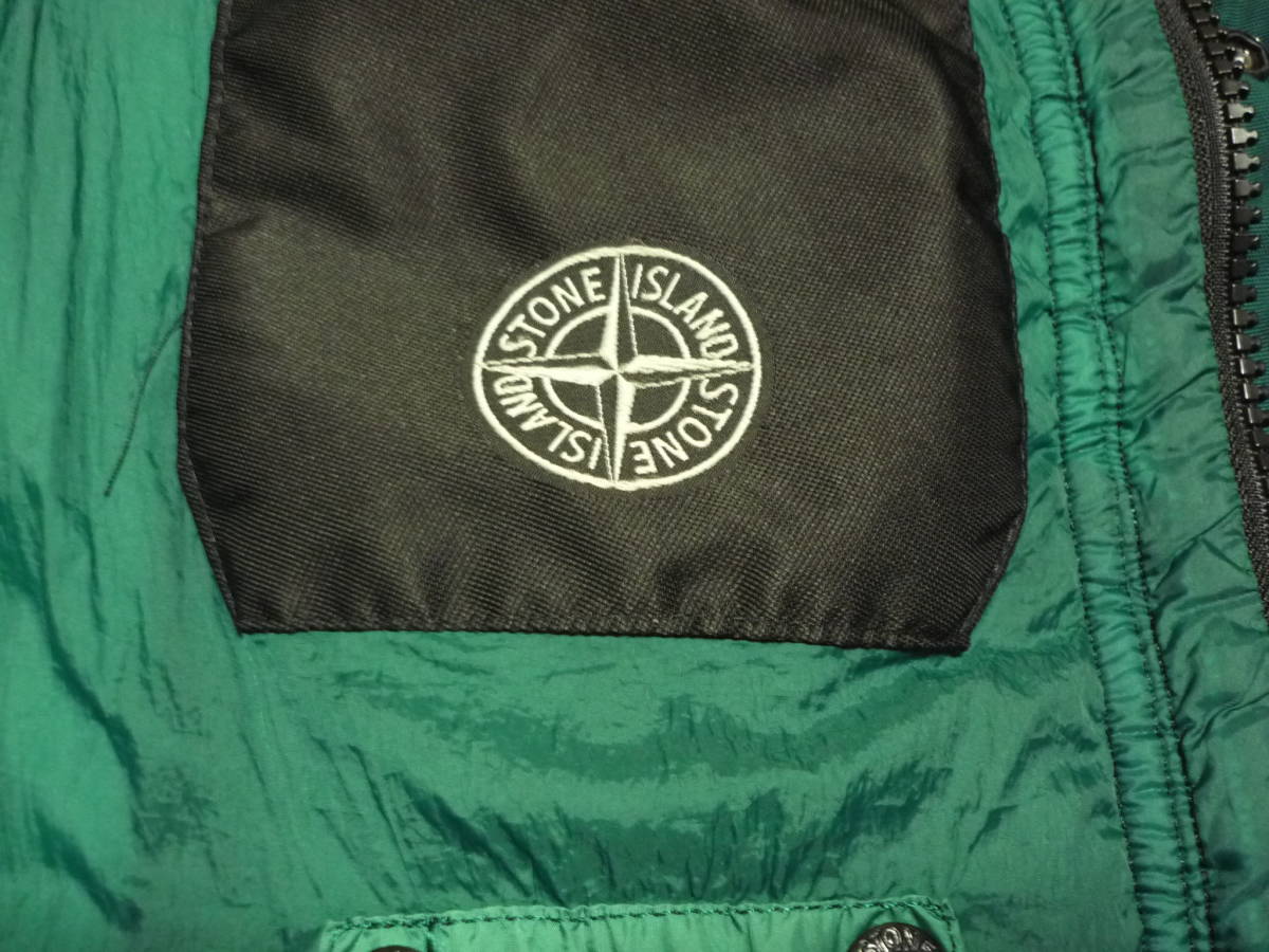 STONE ISLAND　ストーンアイランド　GARMENT DYED CRINKLE REPS NY DOWN　ダウンベスト　ワッペン　グリーン　豊田貿易　サイズXS_画像5