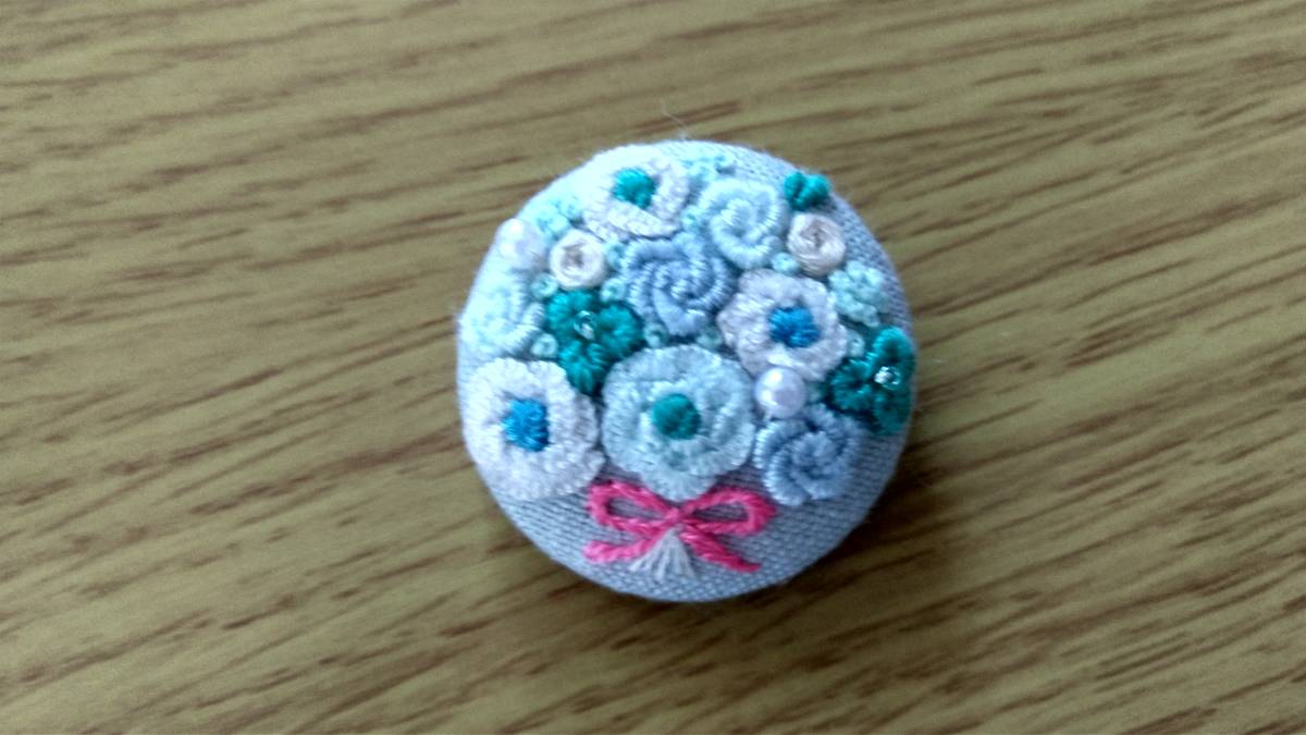 グリーン　薔薇　刺繍ブローチ_画像1