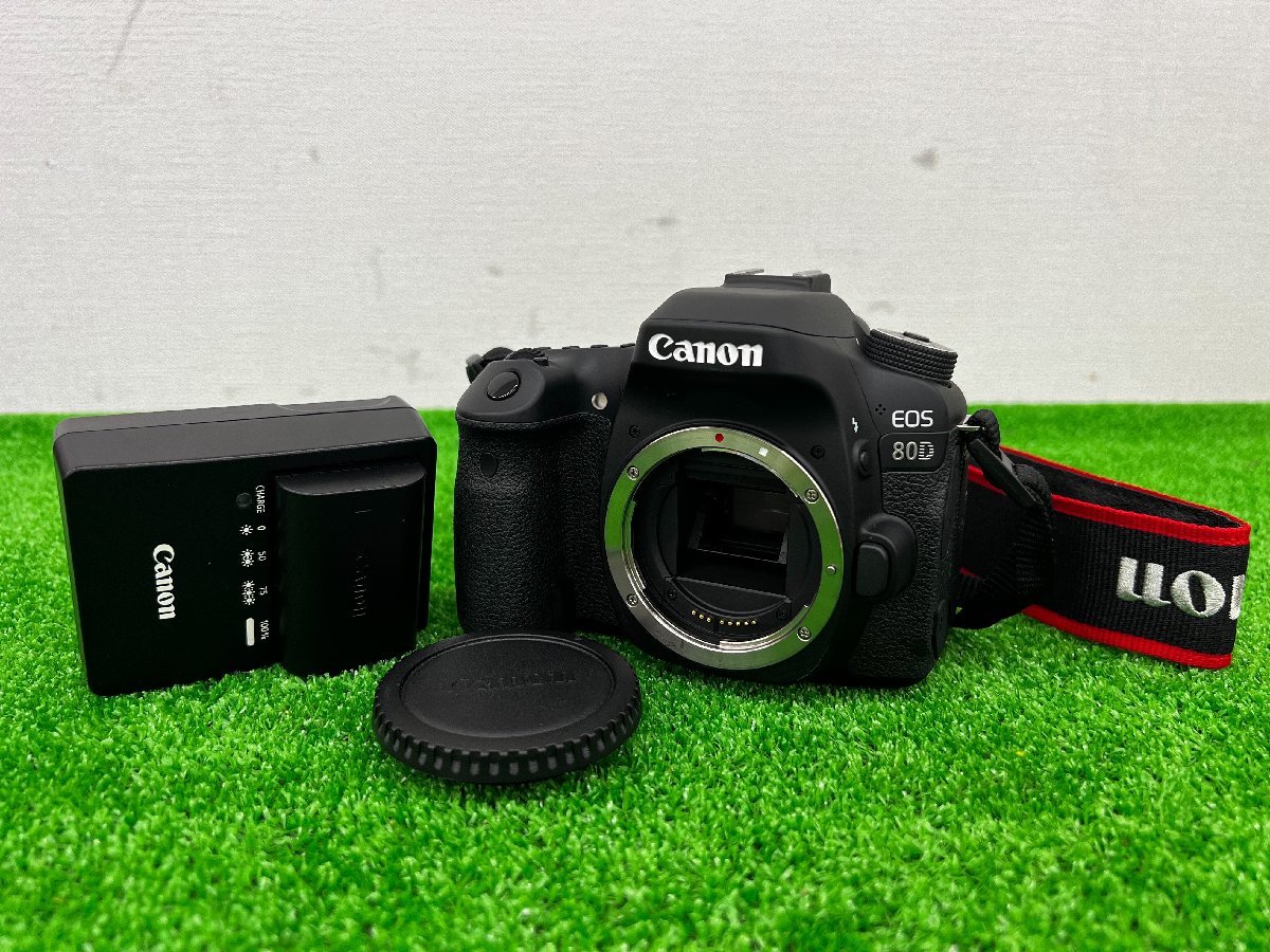 ☆1156 デジタル一眼レフカメラ Canon キャノン EOS 80D ボディ