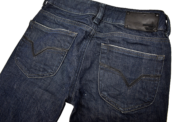 K-3534★美品★DIESEL ディーゼル LOUVELY STRETCH★名作 正規品 濃紺デニム ストレッチ素材 ブーツカット フレアー ジーンズ W24_画像5