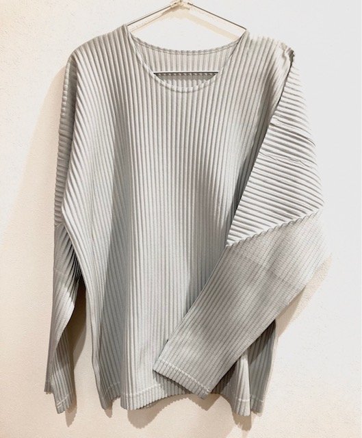 美品】イッセイ・ミヤケ プリーツ メンズ (HOMME PLISSE ISSEY MIYAKE