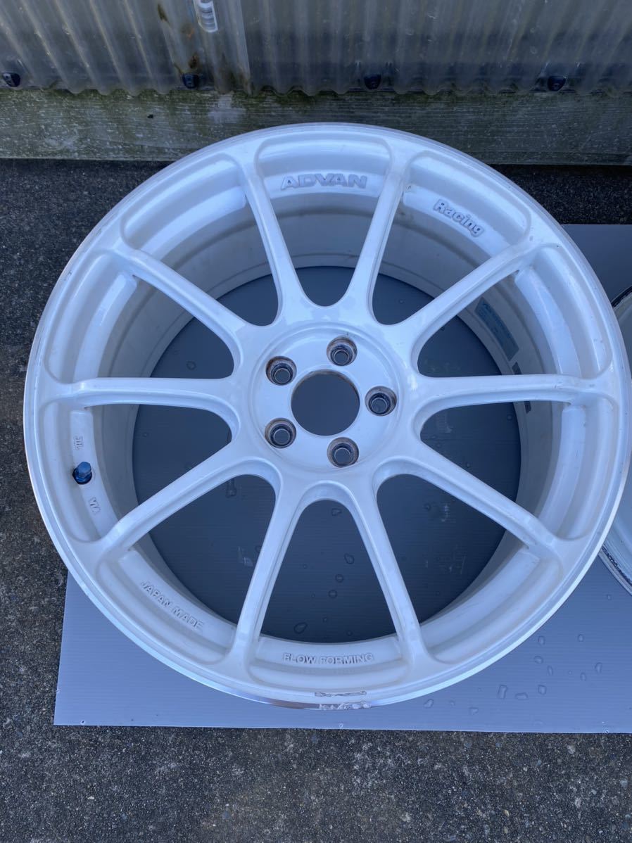 送料込!】ADVAN Racing RSⅢ 18インチ 8.5J 47 PCD 100 アドバン RS3