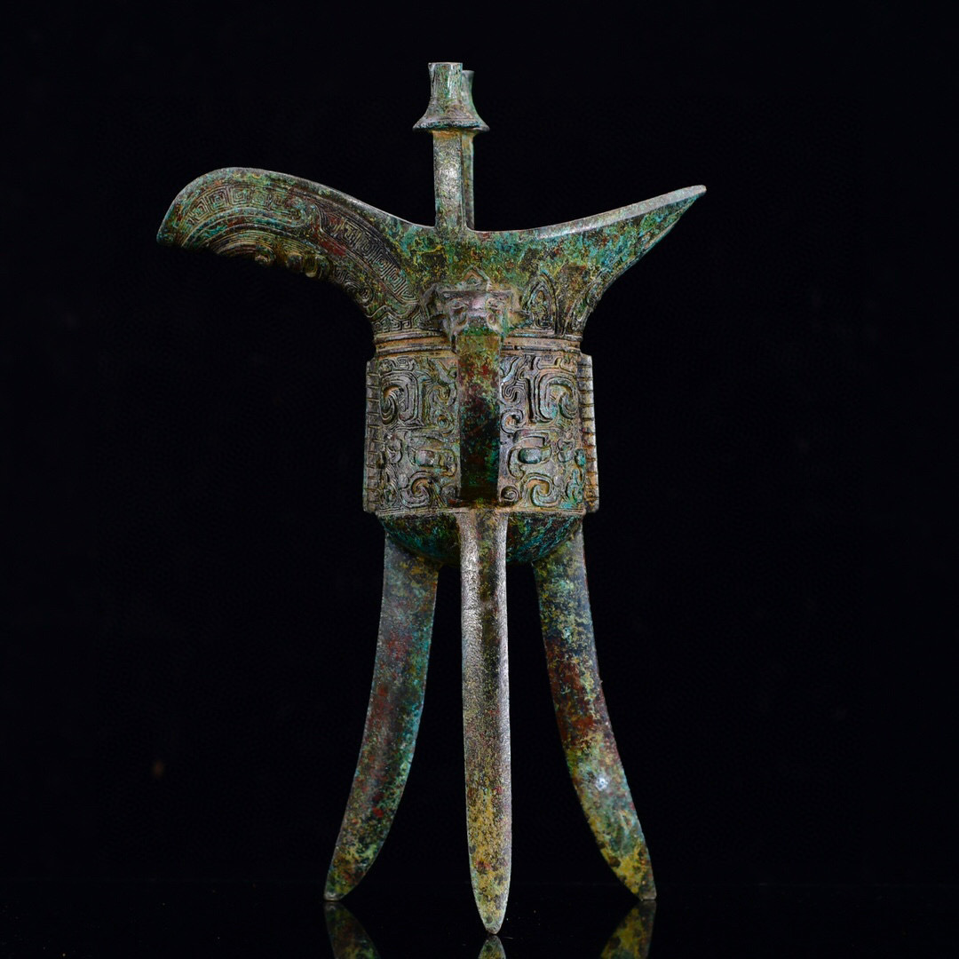 【仁】『漢・青銅器彫・角杯』極細工 古賞物 中国古玩 古美術
