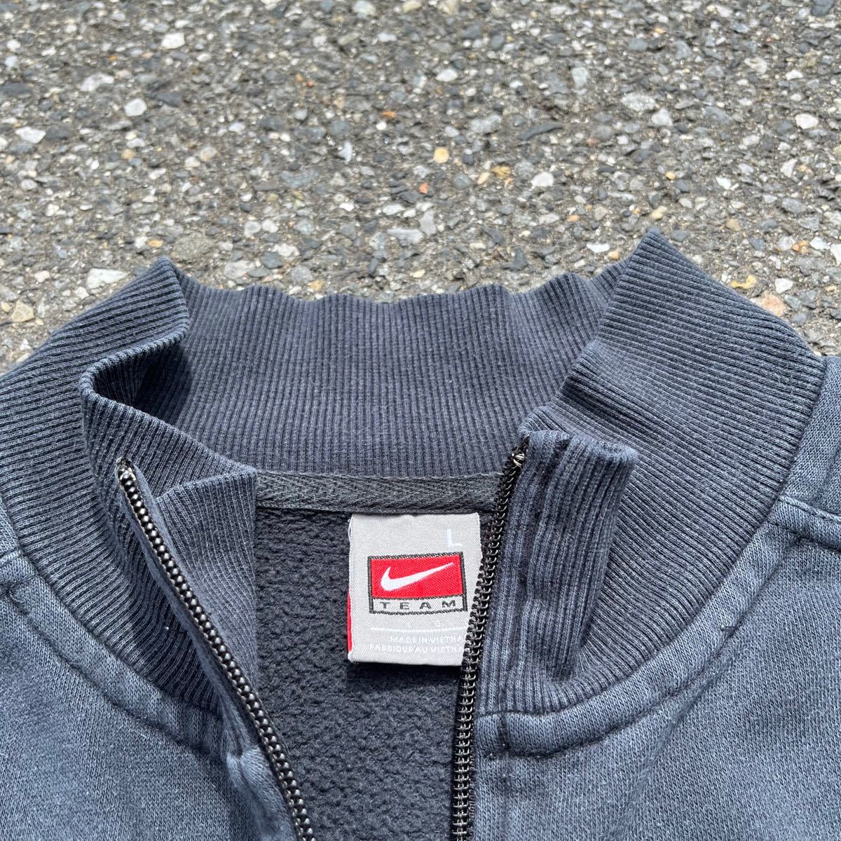 超希少】NIKE ナイキ ハーフジップ 90s 刺繍ロゴ カレッジロゴ 黒-