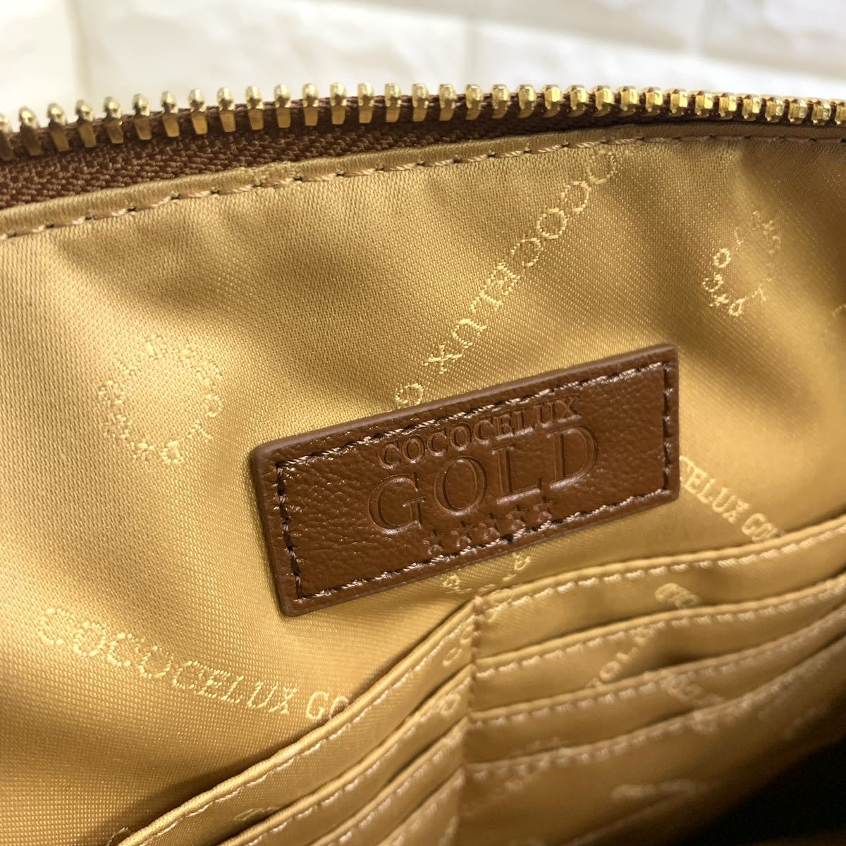 クラシック ☆新品未使用☆ココセリュックスゴールド ダイヤモンド
