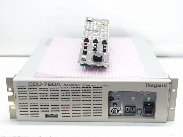 お得な情報満載 Ikegami カメラコントロールユニット CCU-790A 多治見 / リモートコントローラー OCP-790付き *332378 プロ用、業務用