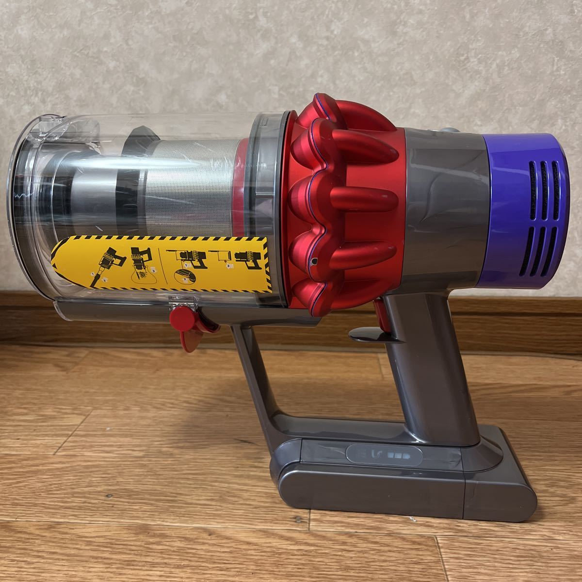 ヤフオク! - dyson ダイソン SV12 掃除機 ☆ジャンク品