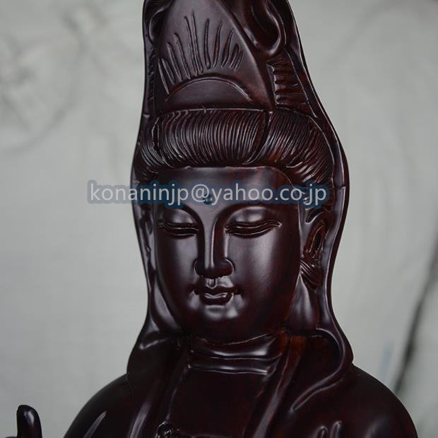 人気新作！木彫仏像 仏教美術 精密細工 木彫り　黒檀木 観音菩薩像　仏像　置物 高さ30cm_画像2