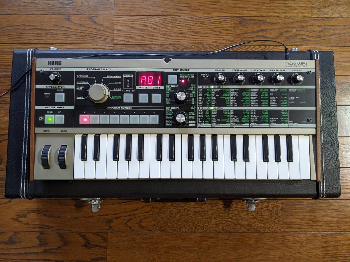 ハードケース付き】KORG アナログ モデリング シンセサイザー