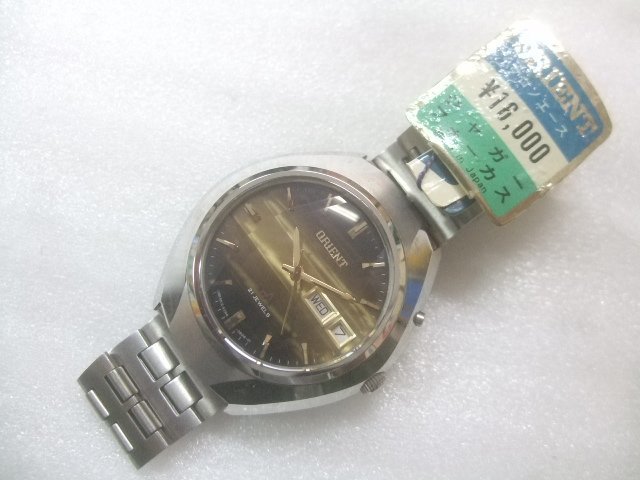 デッドストック未使用品1970sオリエントジャガーフォーカスオートマチック腕時計動品　U857