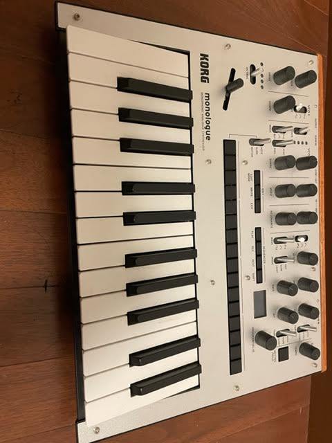 最新情報 Korg monologue アナログシンセサイザー コルグ - www.jkuat