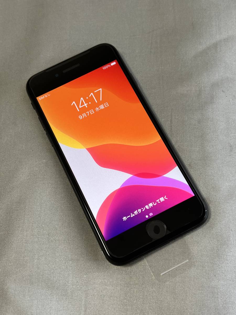 新品未使用 SIMフリー iPhone8 64GB Space Grey スペースグレー ドコモ