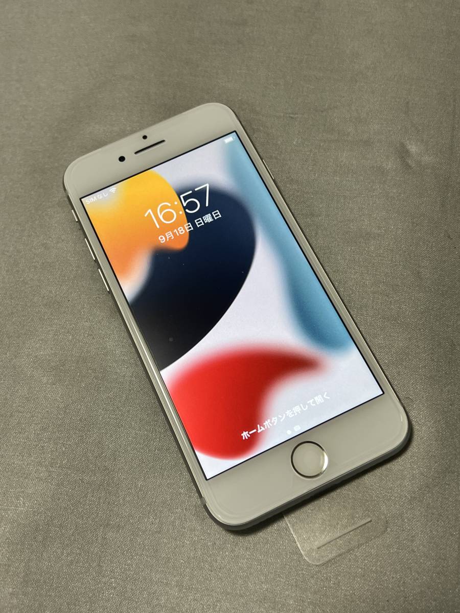 新品未使用 SIMフリー iPhone8 64GB Silver シルバー Apple Store版