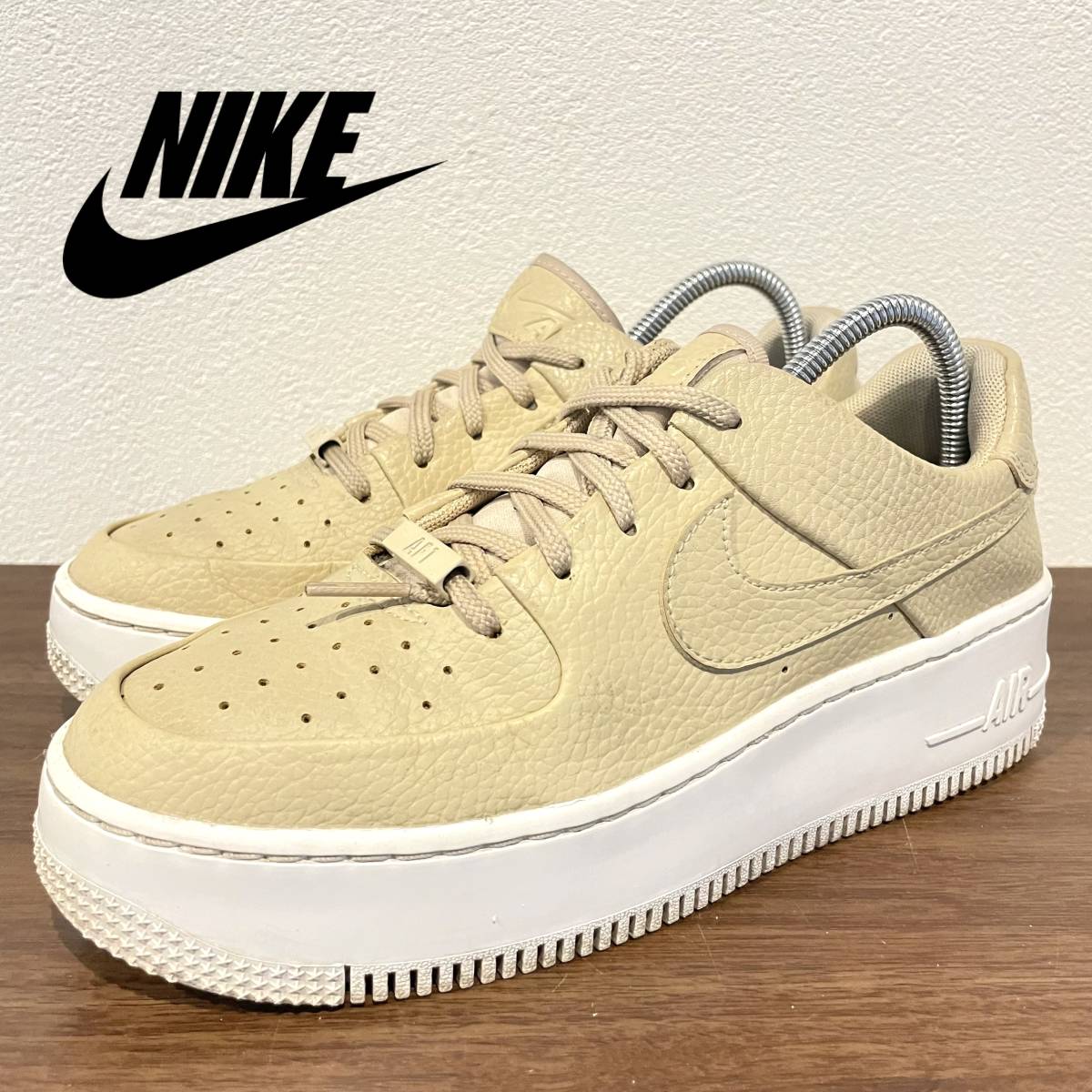 NIKE AIR FORCE 1 SAGE LOW ナイキ エア フォース ワン ベージュ