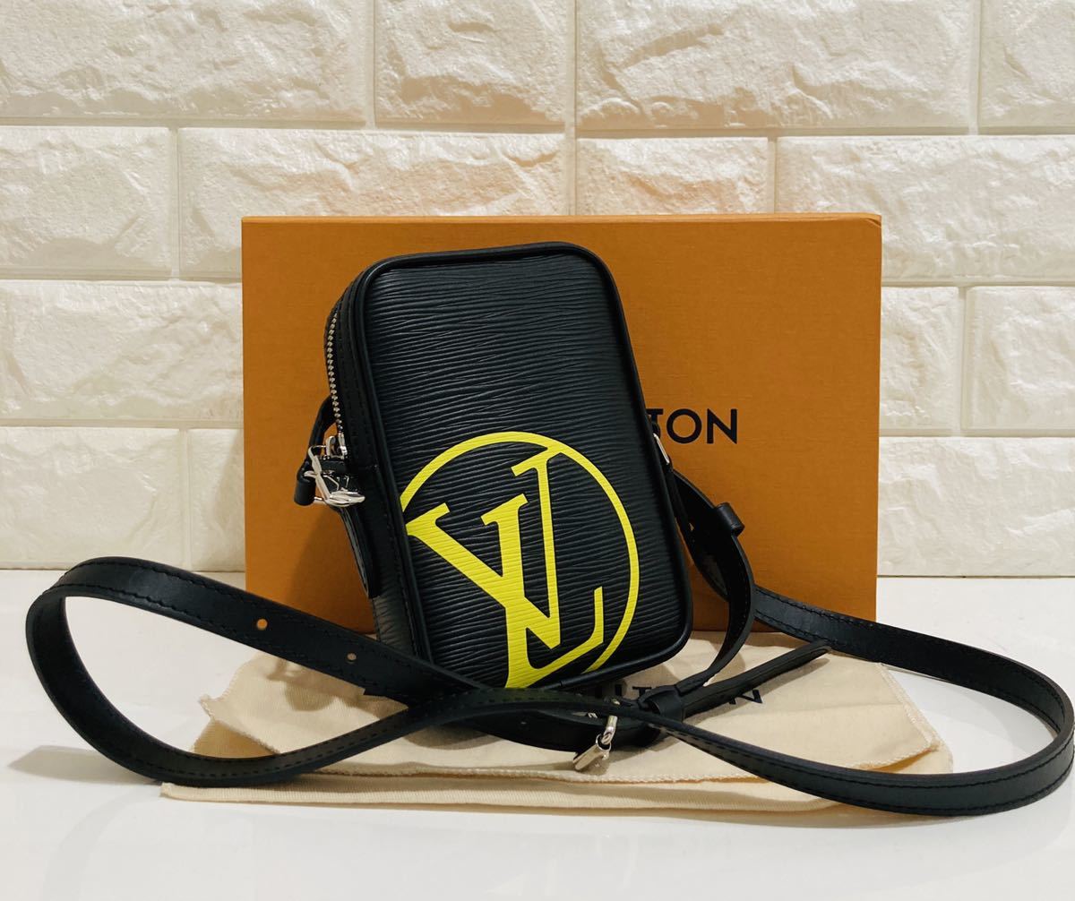 ルイヴィトンLOUIS VUITTON ショルダーストラップ 保存袋付き