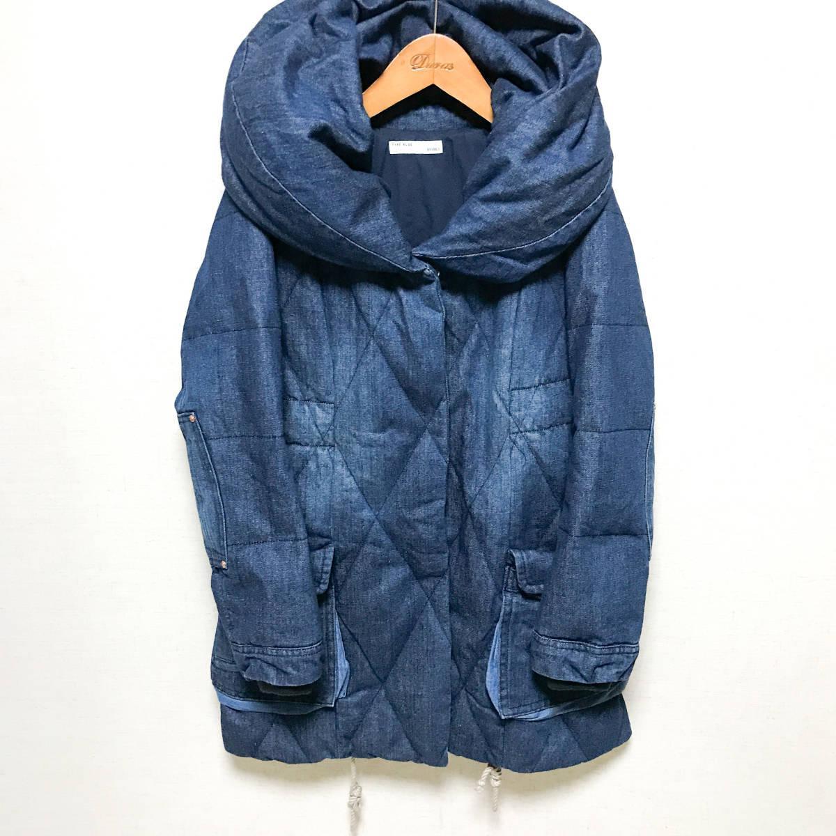 【 開梱 設置?無料 】 美品 AVIREX AF2209-56-S10-M15 紺ネイビー レディースS アヴィレックス ジャケット ダウンコート デニム 女性用 【 開梱 設置?無料 】 美品 AVIREX AF2209-56-S10-M15 紺ネイビー レディースS アヴィレックス ジャケット ダウンコート デニム 女性用
