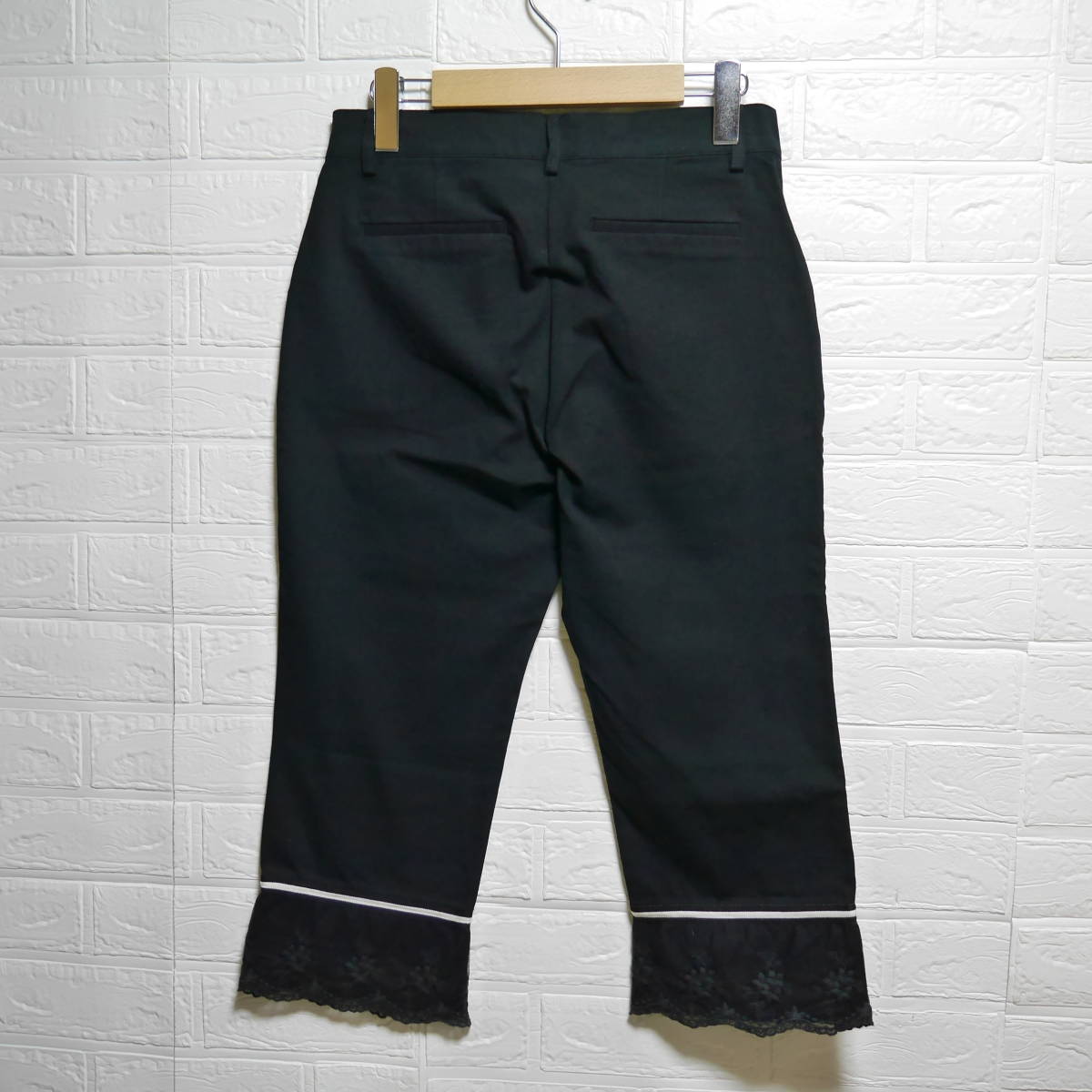 A502 * MALIANI | Mali a-ni capri pants black used size 11