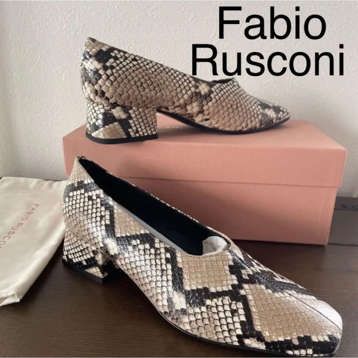 ファビオルスコーニFabio Rusconi スクエアトゥ デザインパンプス