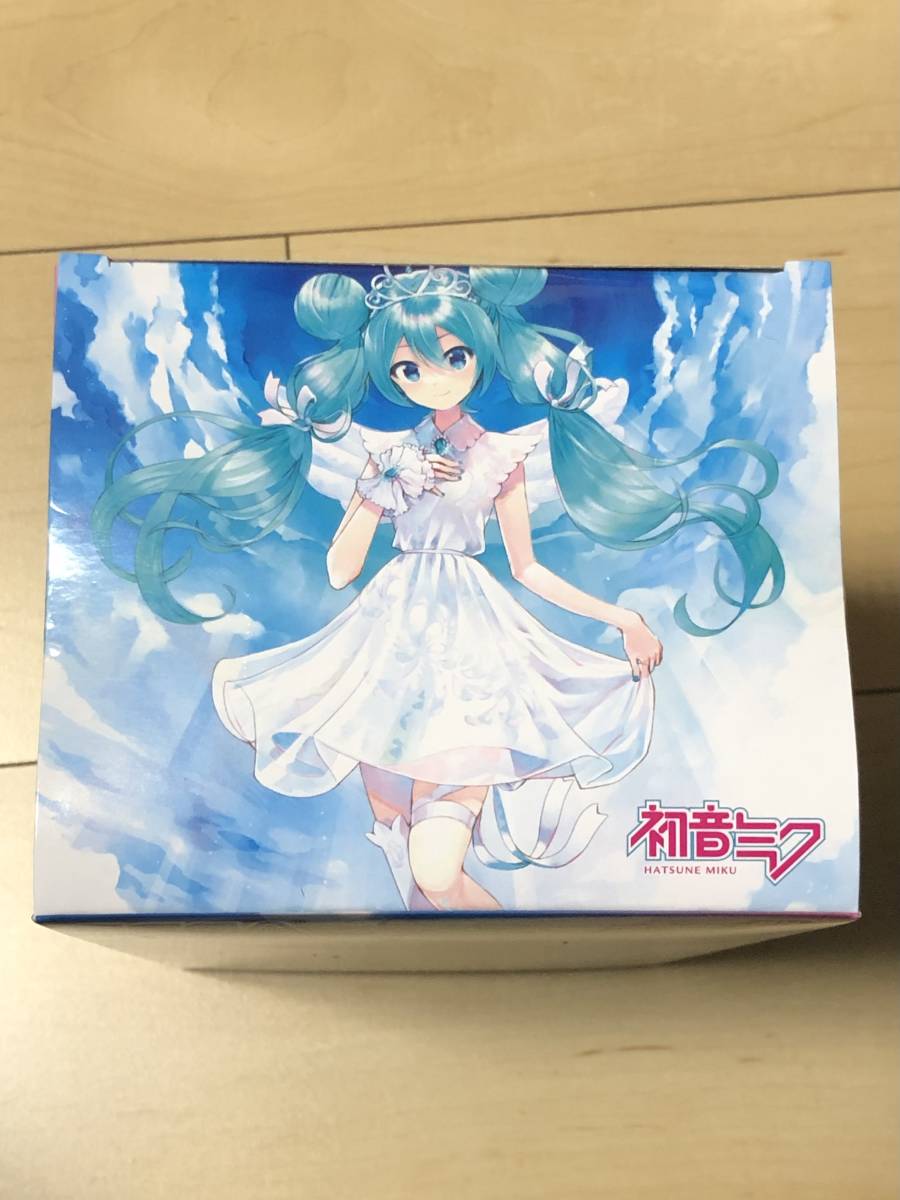 初音ミク スーパープレミアムフィギュア 初音ミク 15th Anniversary KEI Ver._画像5