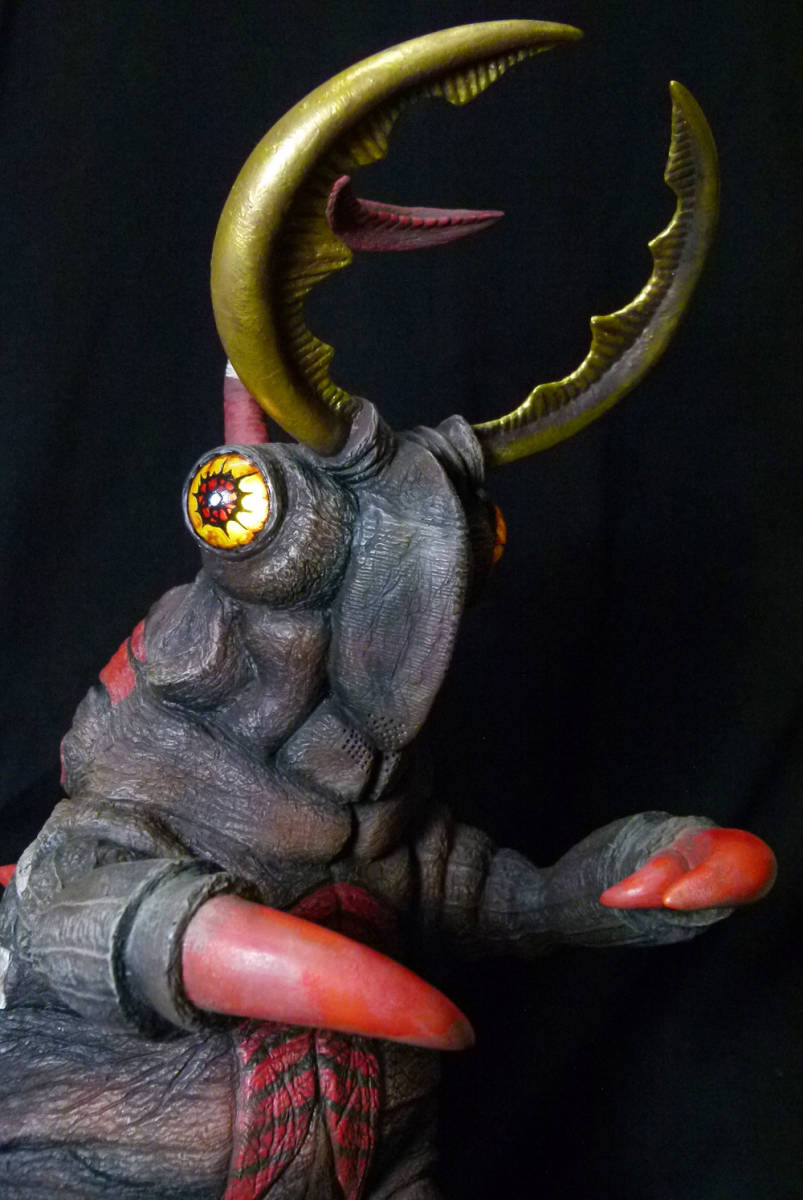 アレイド 昆虫怪獣ノコギリン 電飾完成品 アス工房 特撮 アレイド 昆虫怪獣ノコギリン 電飾完成品 アス工房 特撮