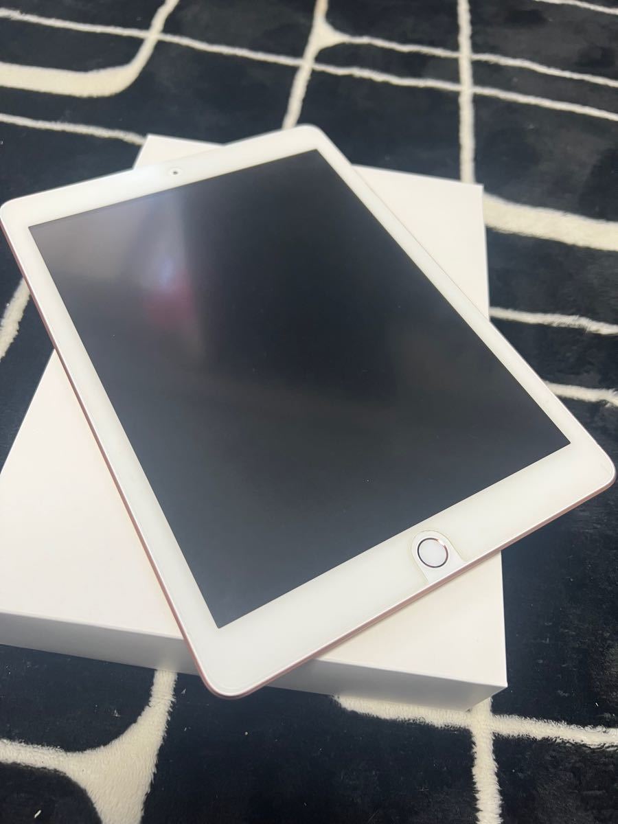 美品 iPad 第6世代 9.7インチ 128GB Wi-Fi+Cellular ゴールド