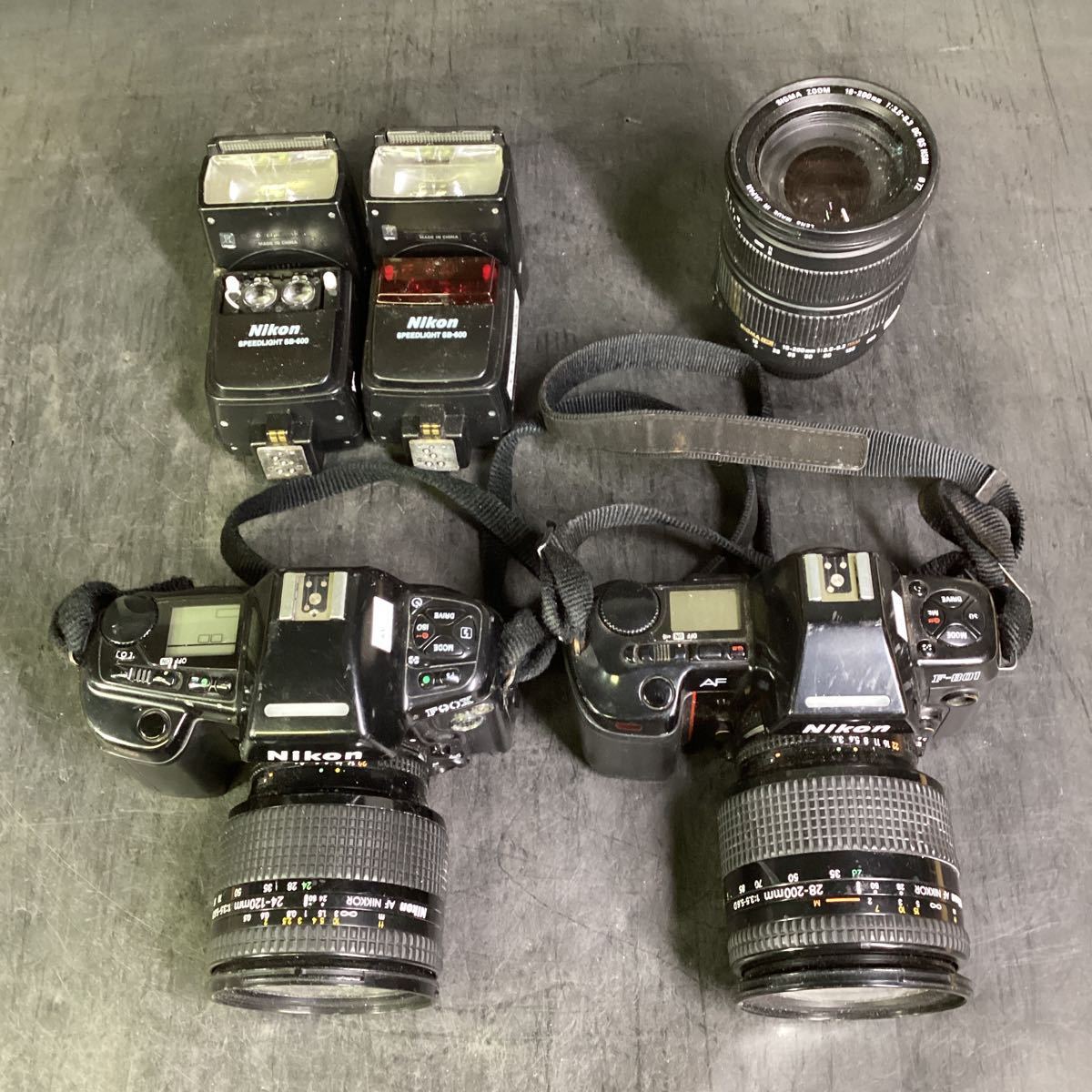 シューズが購入できます NIKON AF F90X NIKON / レンズ２本 NIKKOR フィルムカメラ