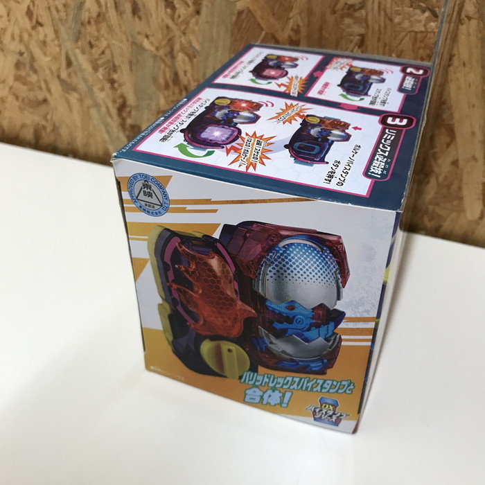 未使用BANDAI 仮面ライダーリバース DXボルケーノバイスタンプ [jgg]