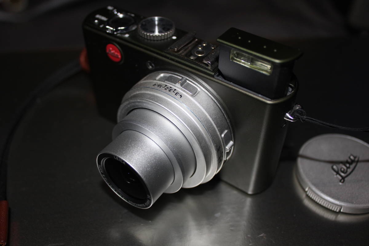 Leica D-LUX 4(サファリ) 世界限定6000台 になりま odmalihnogu.org